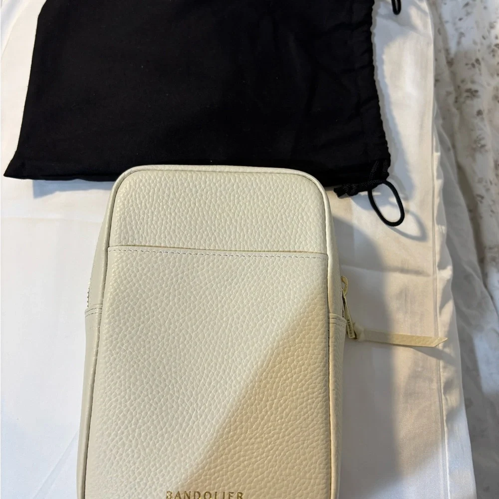 Bandolier Cream Pebbled Leather Crossbody Bag with Gold Hardware - Picture 1 of 4